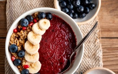 Jagodowe smoothie bowl