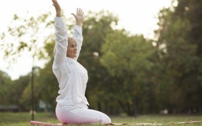 Aktywność fizyczna w okresie menopauzy. Jak i kiedy ćwiczyć?