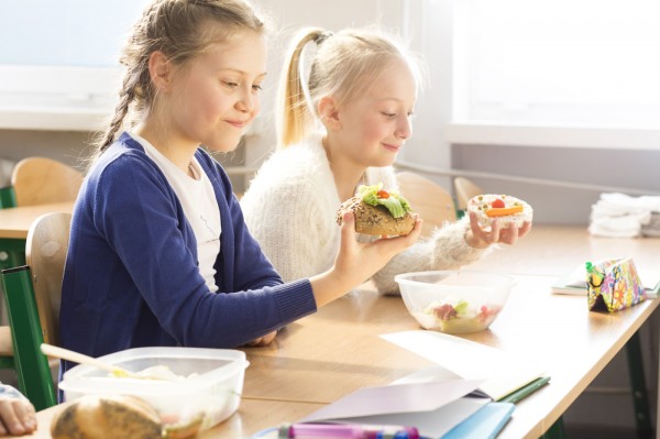 Narodowe Centrum Edukacji Żywieniowej|Jak rodzice mogą współpracować ze szkołą na rzecz zdrowia?