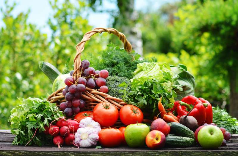 Sezonowe warzywa i owoce – lato